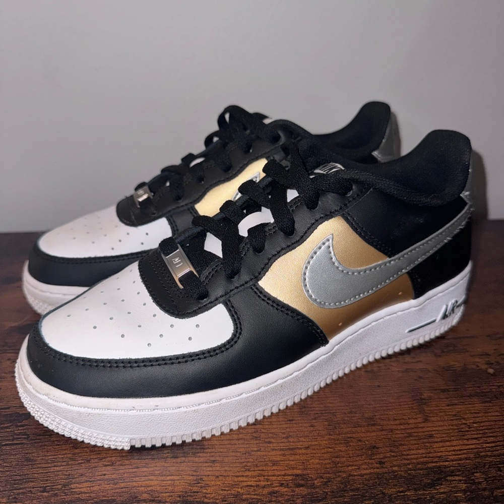 Black and Gold Nike Air Force Sneakers with Silver Swoosh like new 6Y